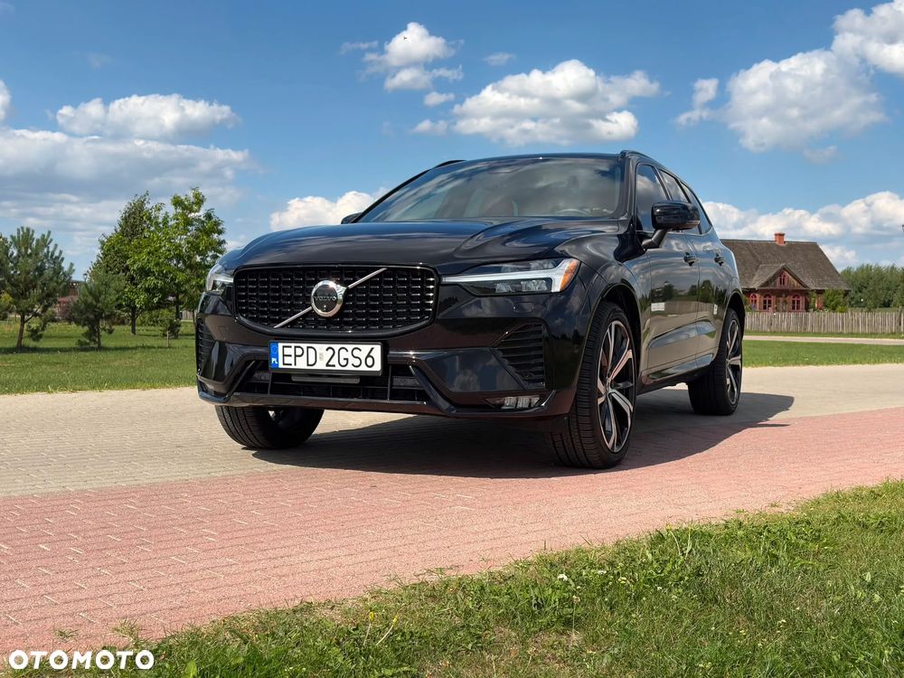 Volvo XC 60 B5 B AWD Ultimate Dark - 4