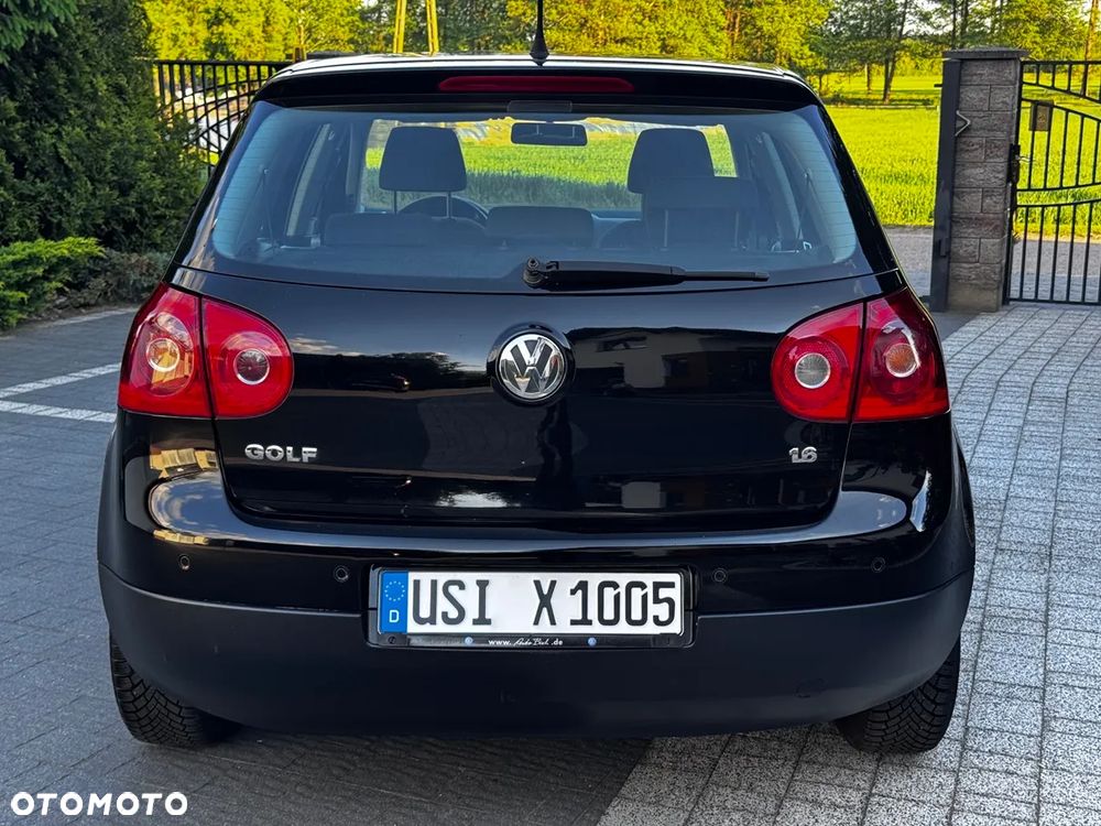 Volkswagen Golf 1.6 Tour - 8