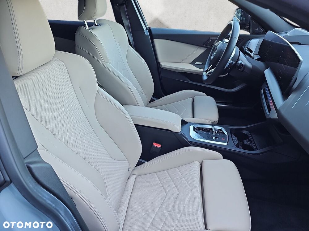 BMW Seria 2 216i sport - 16