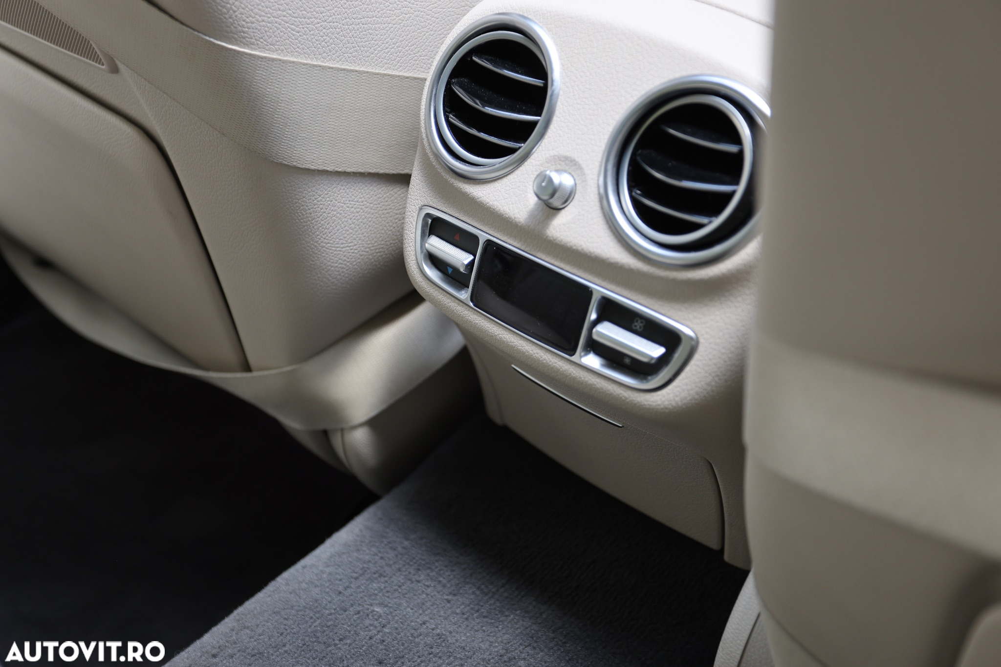Mercedes-Benz E 300 d 4Matic 9G-TRONIC Exclusive - 15
