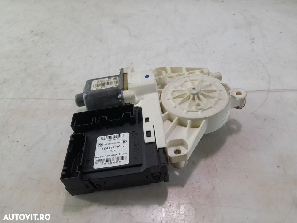 Motoras geam stanga fata 1k4837401t Volkswagen VW Golf 5 [2003 - 2009 - 3