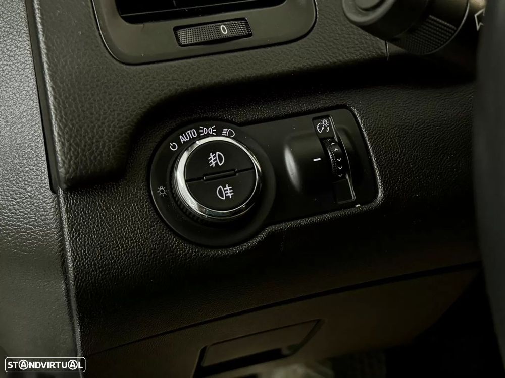 Opel Insignia Sports Tourer 2.0 CDTi Cosmo S/S - 35