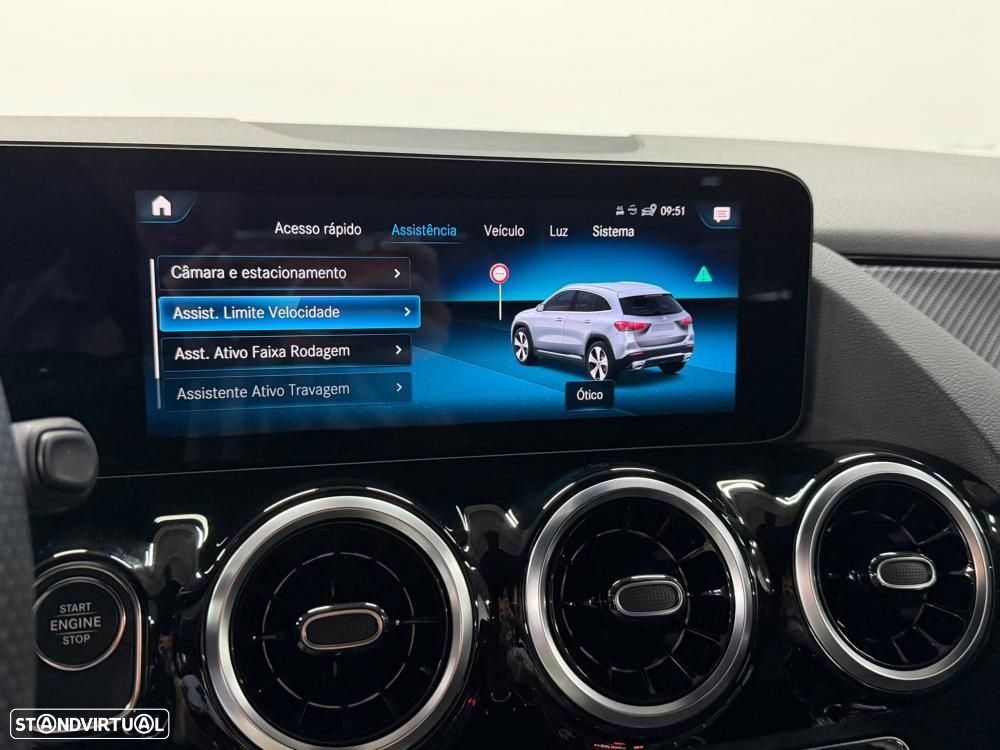 Mercedes-Benz GLA 250 e AMG Line - 26