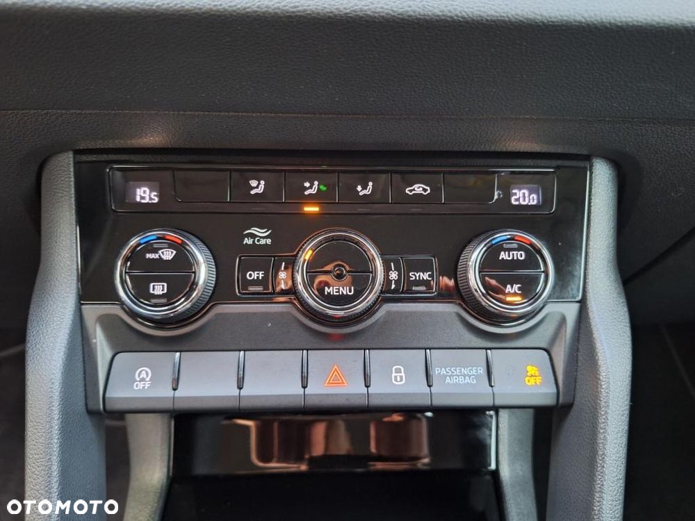 Skoda Karoq 1.5 TSI ACT DSG Clever - 19