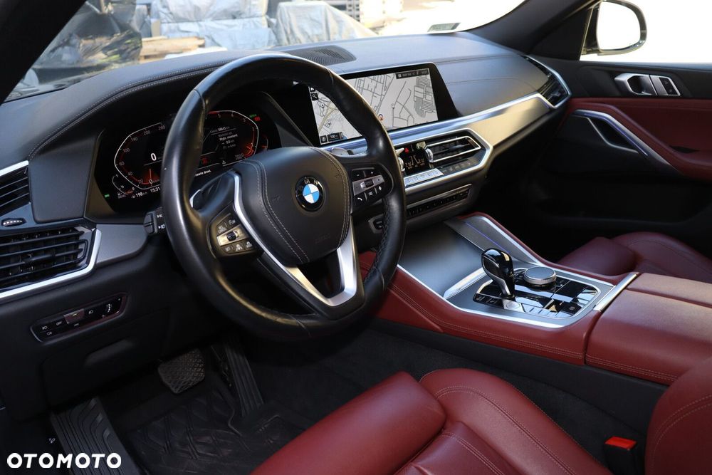 BMW X6 xDrive40d mHEV - 9
