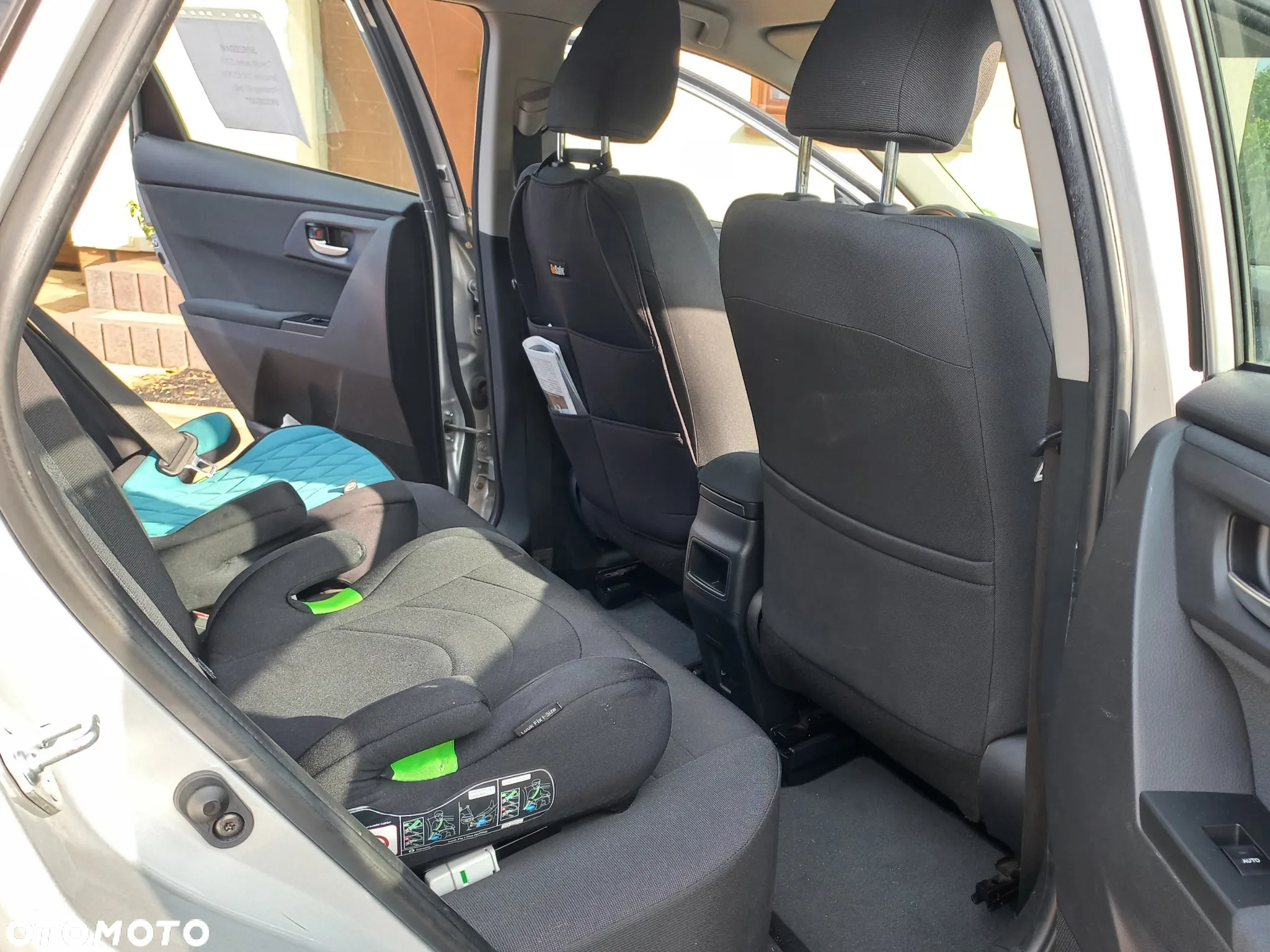 Toyota Auris 1.6 Comfort - 11