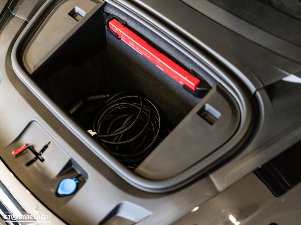 Porsche Taycan Sport Turismo - 53