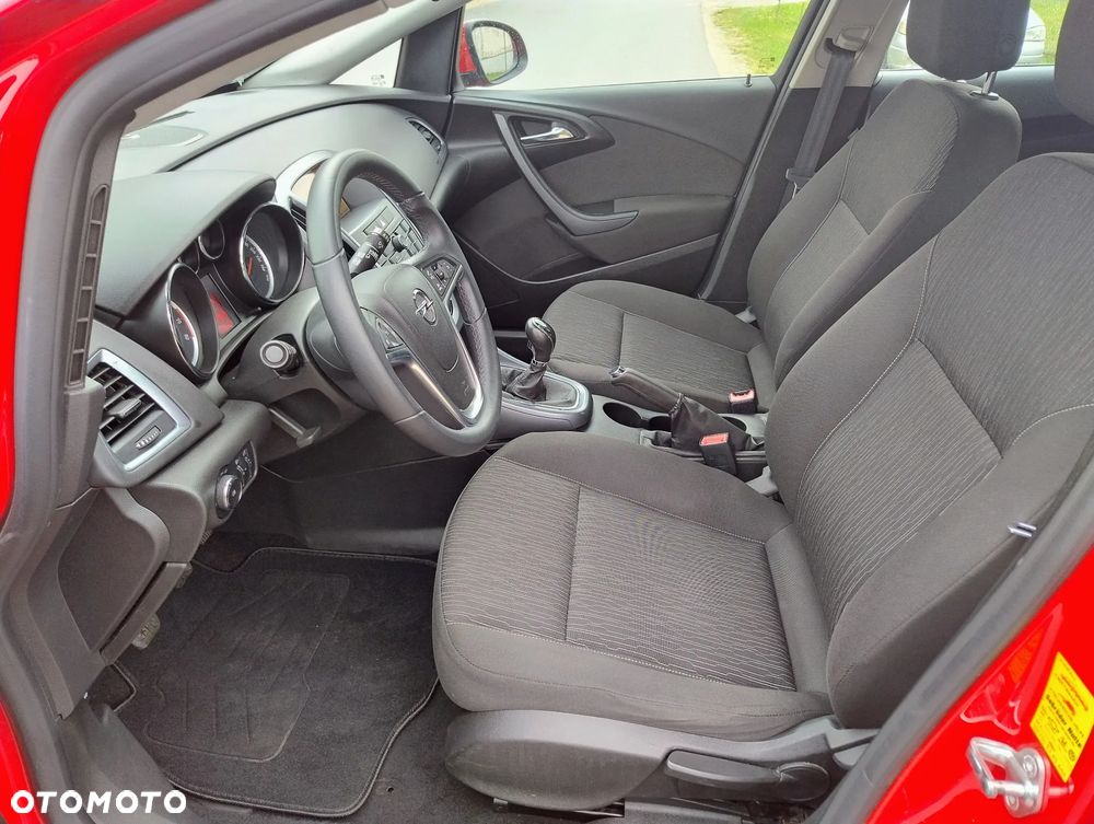 Opel Astra 1.6 Design Edition - 10