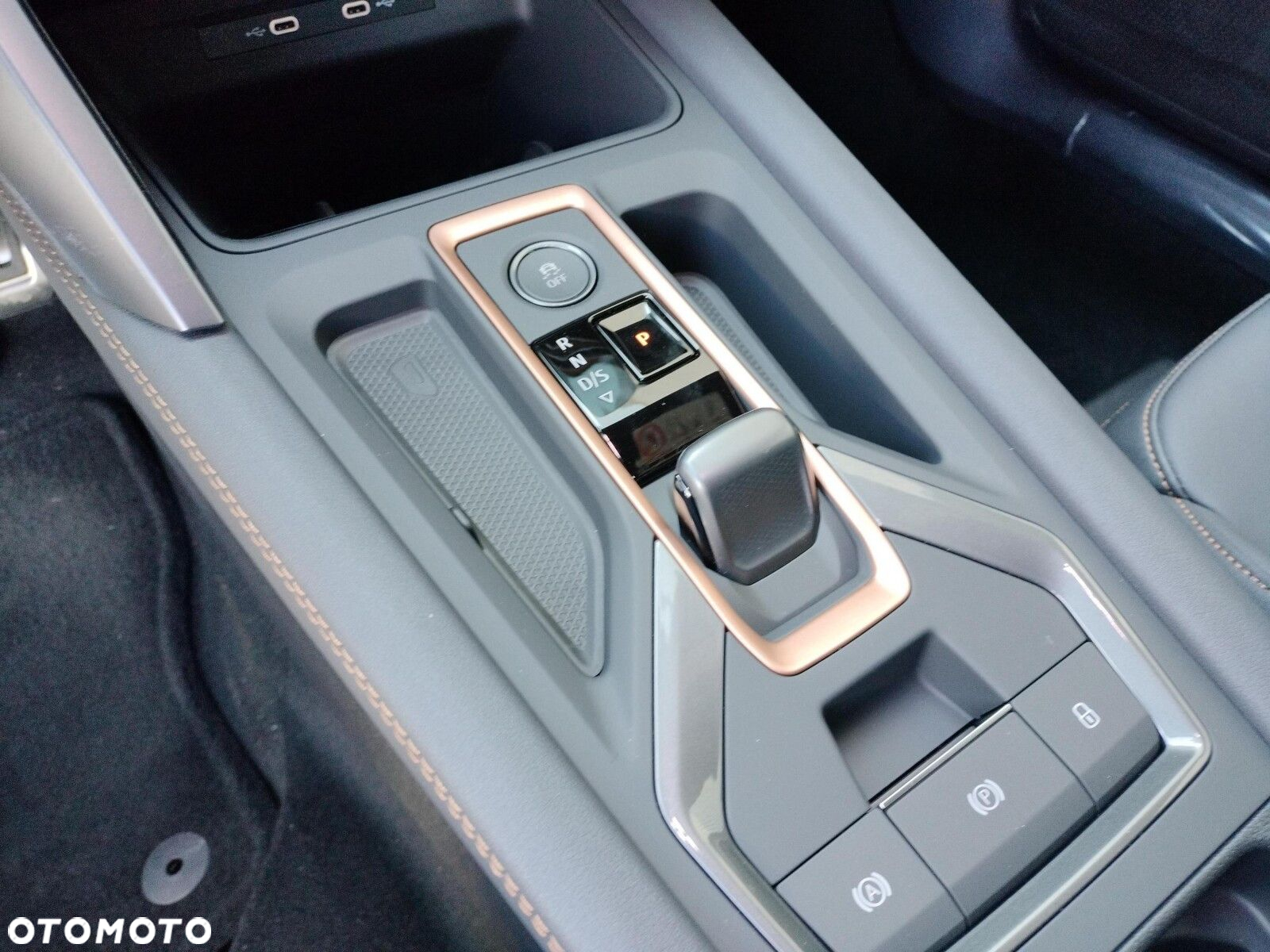 Cupra Formentor - 16
