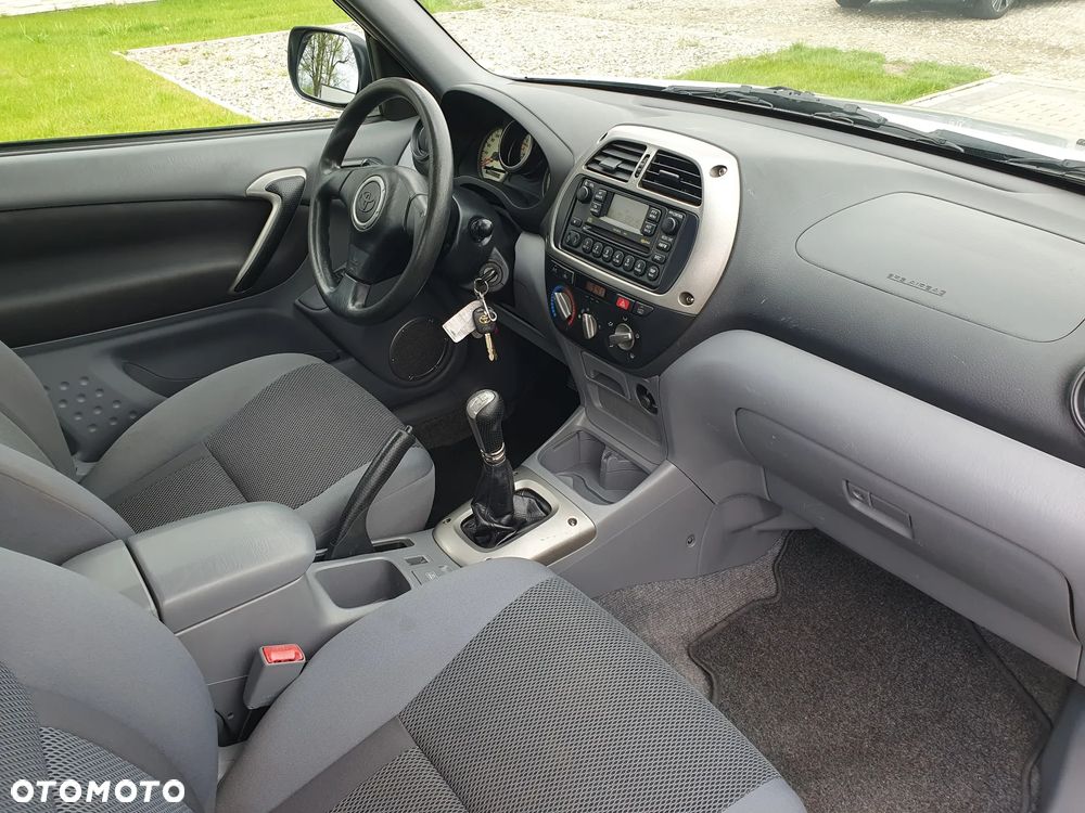 Toyota RAV4 4x4 - 19