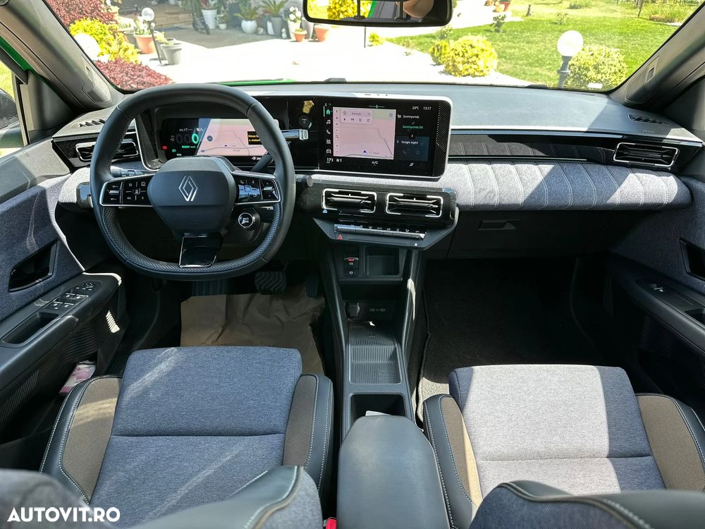 Renault 5 E-Tech Evolution 150 Comfort Range - 11
