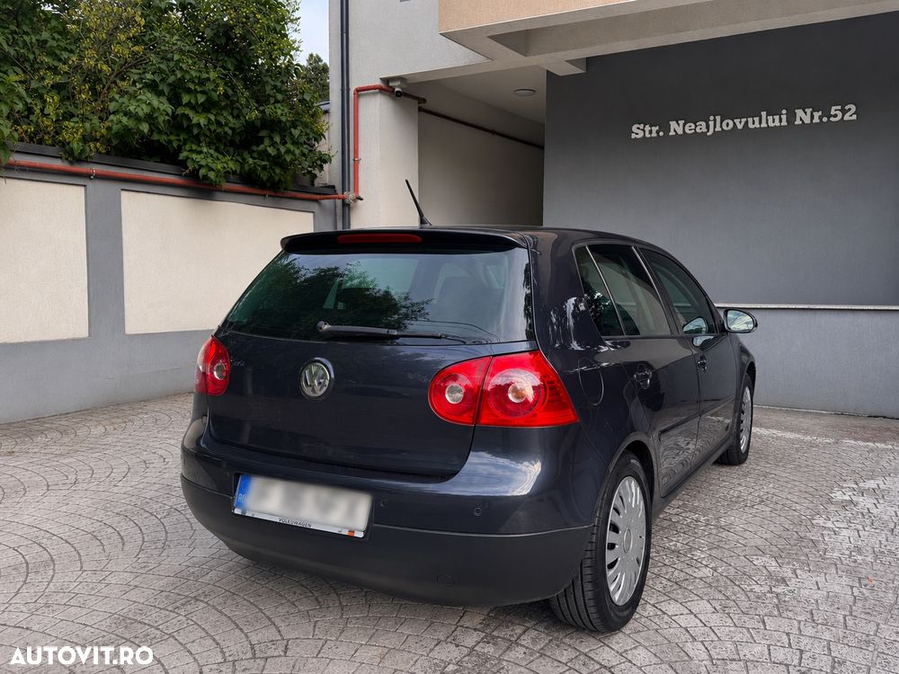 Volkswagen Golf - 12