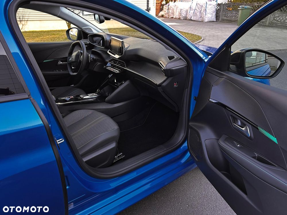 Peugeot 208 1.2 PureTech Allure S&S EAT8 - 12