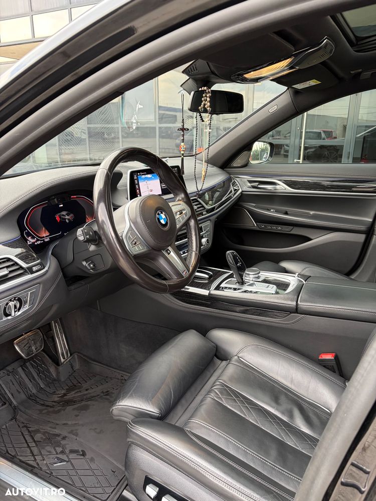 BMW Seria 7 740Ld xDrive MHEV - 8