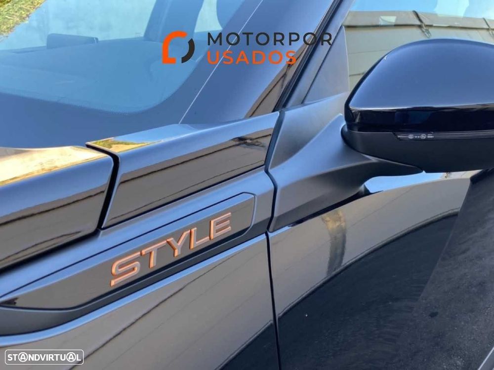 Peugeot 2008 1.2 Style - 16