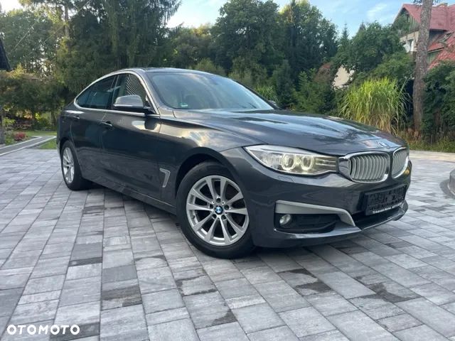 BMW Seria 3 318d Touring Luxury Line - 1