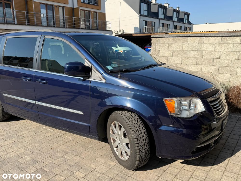 Chrysler Town & Country 3.6 Touring - 19