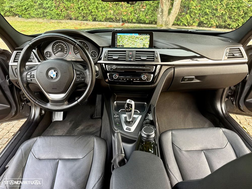 BMW 330 - 31