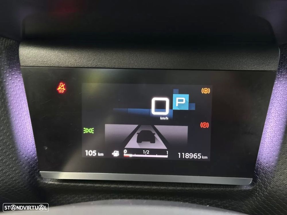 Citroën C4 PureTech 130 Stop&Start EAT8 SHINE - 37