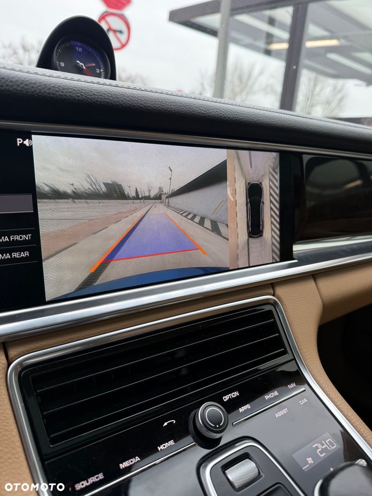 Porsche Panamera 4 Executive - 39