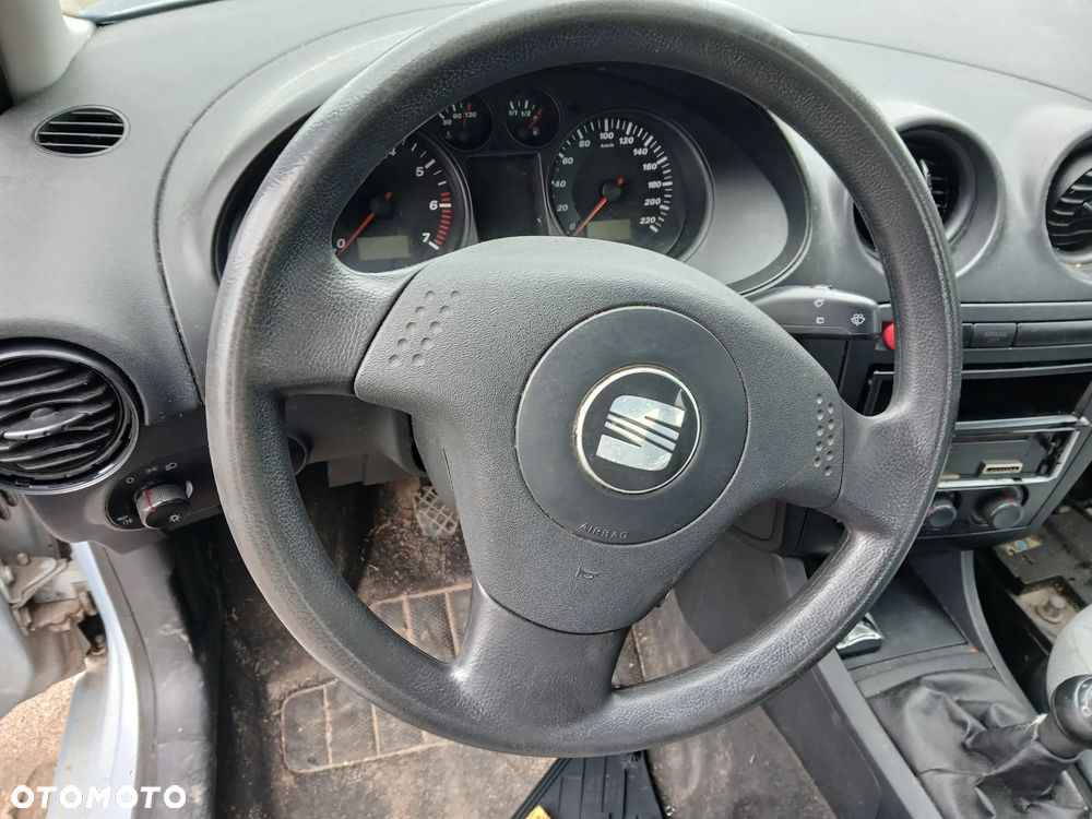 seat ibiza III fotel kanapa deska kokpit podsufitka boczek podłokietnik licznik panel szyb stacyjka - 3