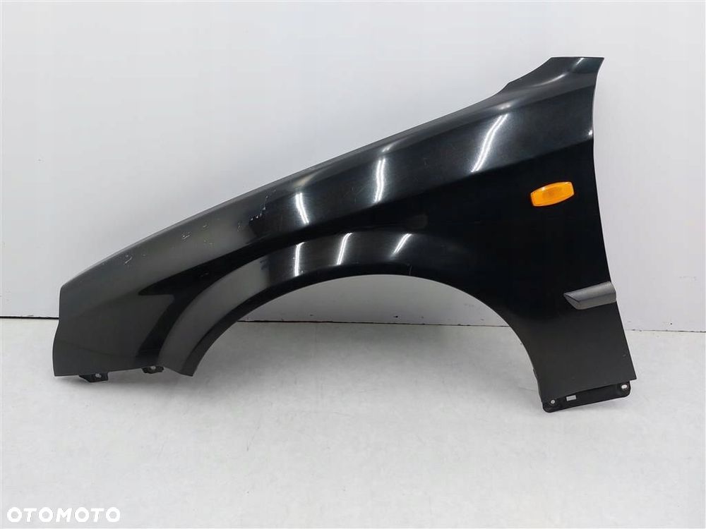 Błotnik przedni lewy Chevrolet Evanda - 1