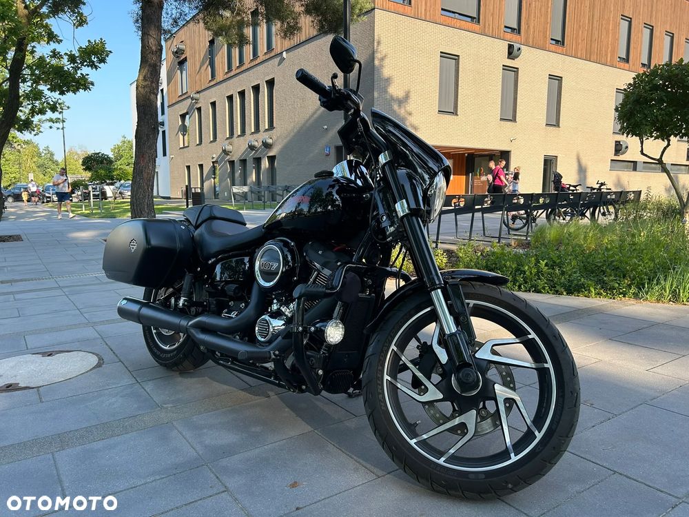 Harley-Davidson Softail Sport Glide - 1