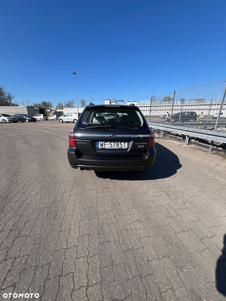 Subaru Outback 2.0D RC 000 - 8
