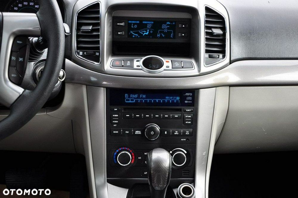 Chevrolet Captiva - 35