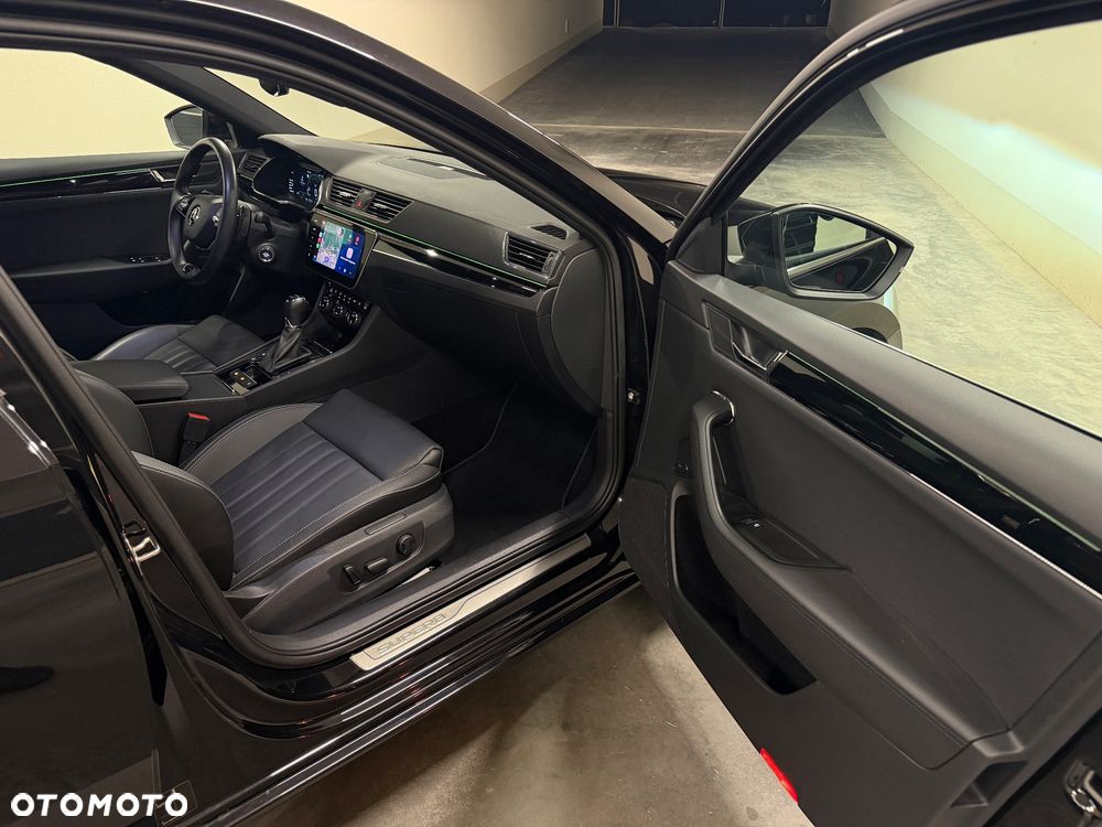 Skoda Superb 2.0 TSI 4x4 L&K DSG - 26