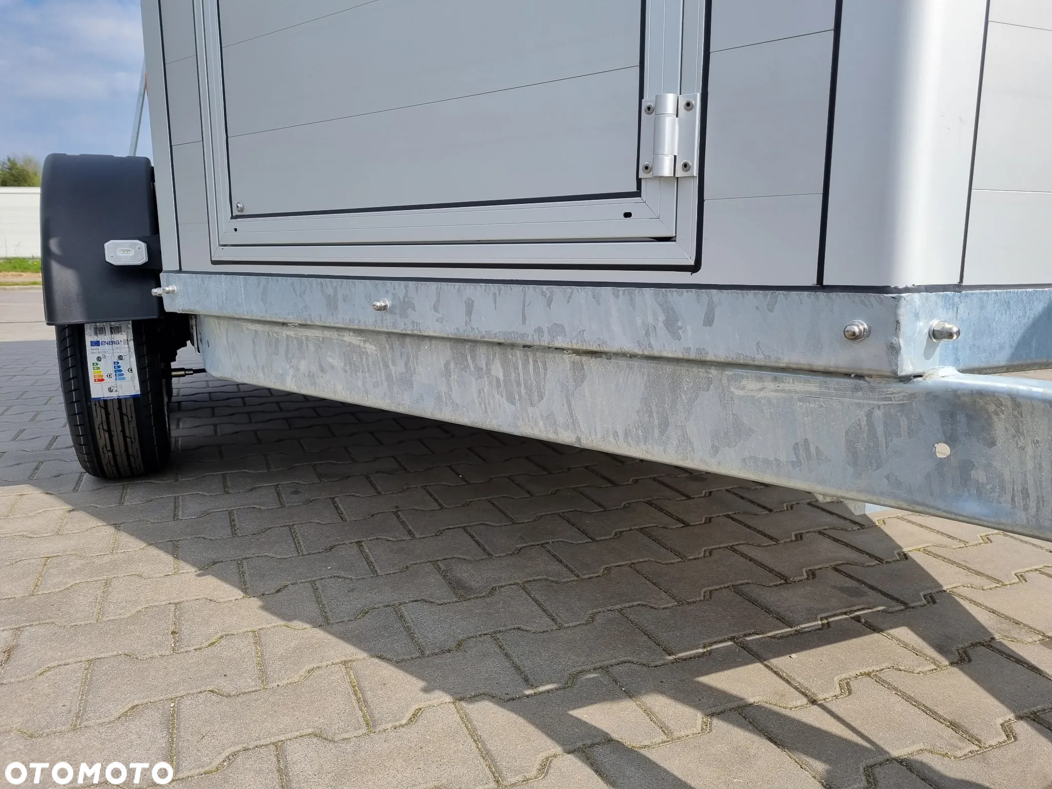 Cheval Liberte Gold First Alu + siodlarnia przyczepa dwukonna - 23