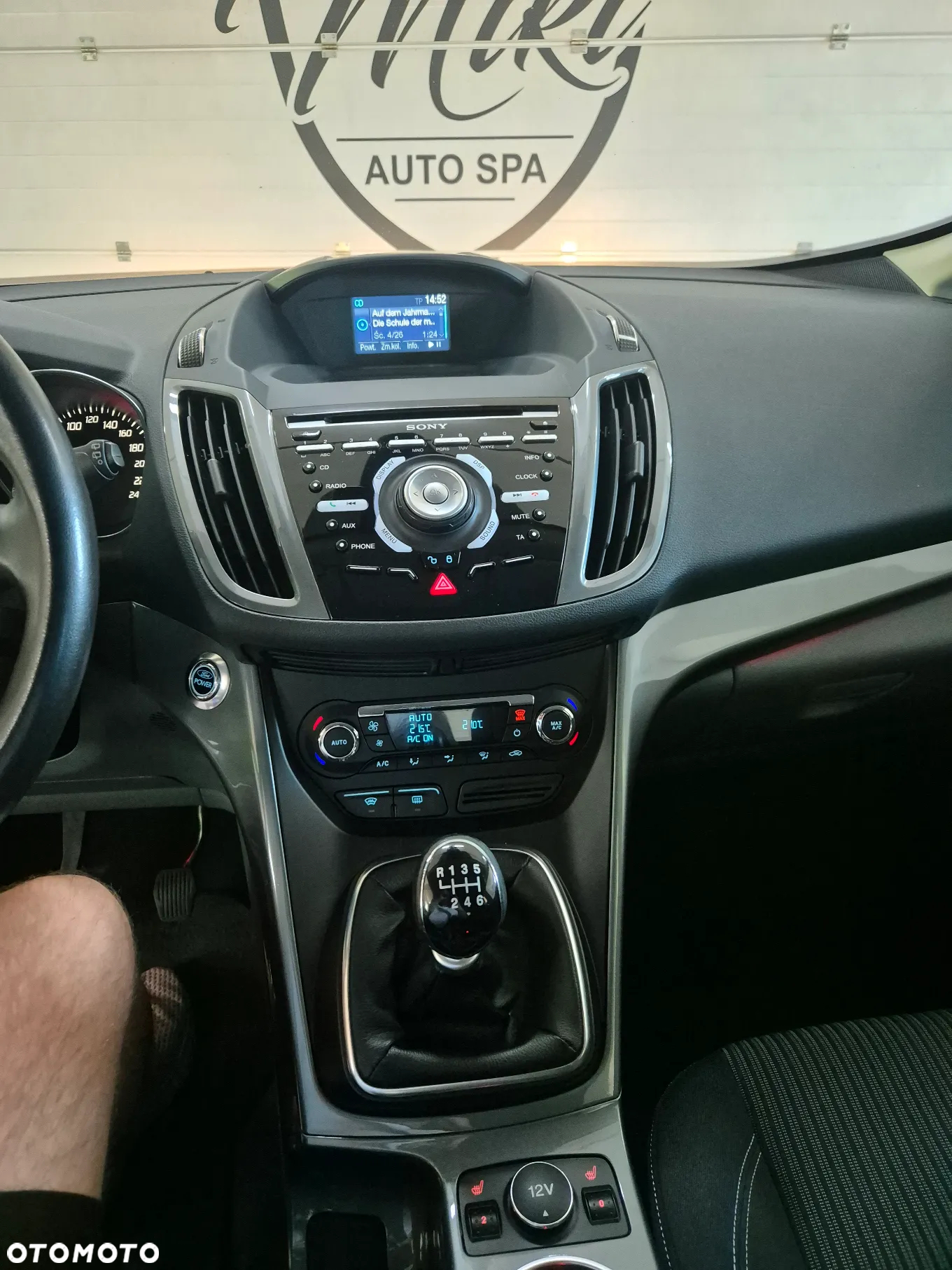 Ford Grand C-MAX 2.0 TDCi Titanium - 11