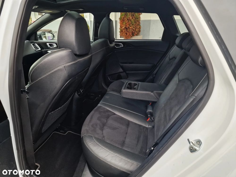 Kia Ceed 1.4 T-GDI OPF GT Line - 22