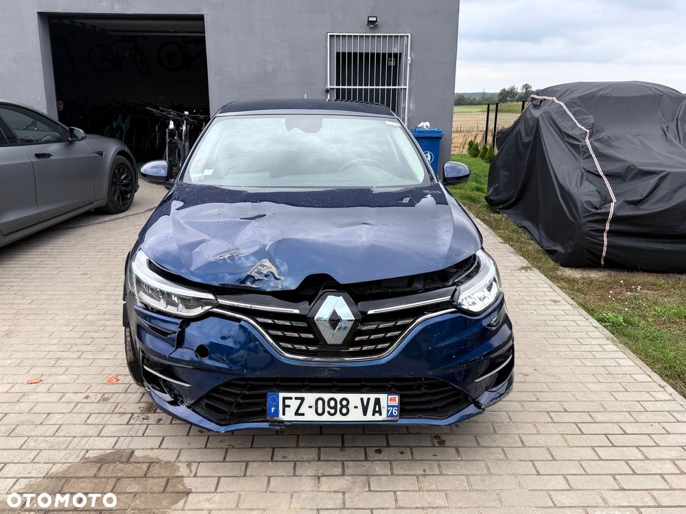 Renault Megane TCe 140 GPF TECHNO - 3