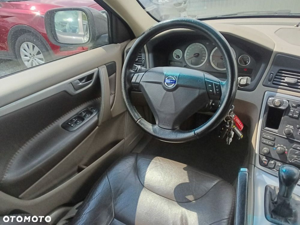 Volvo XC 70 - 15