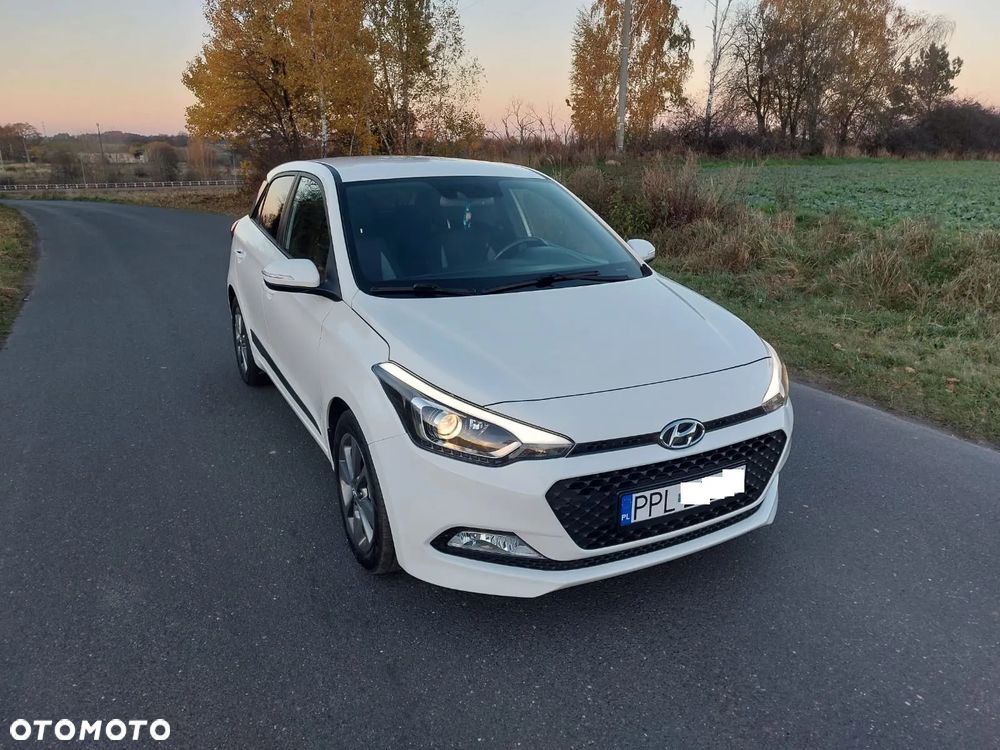 Hyundai i20 - 11