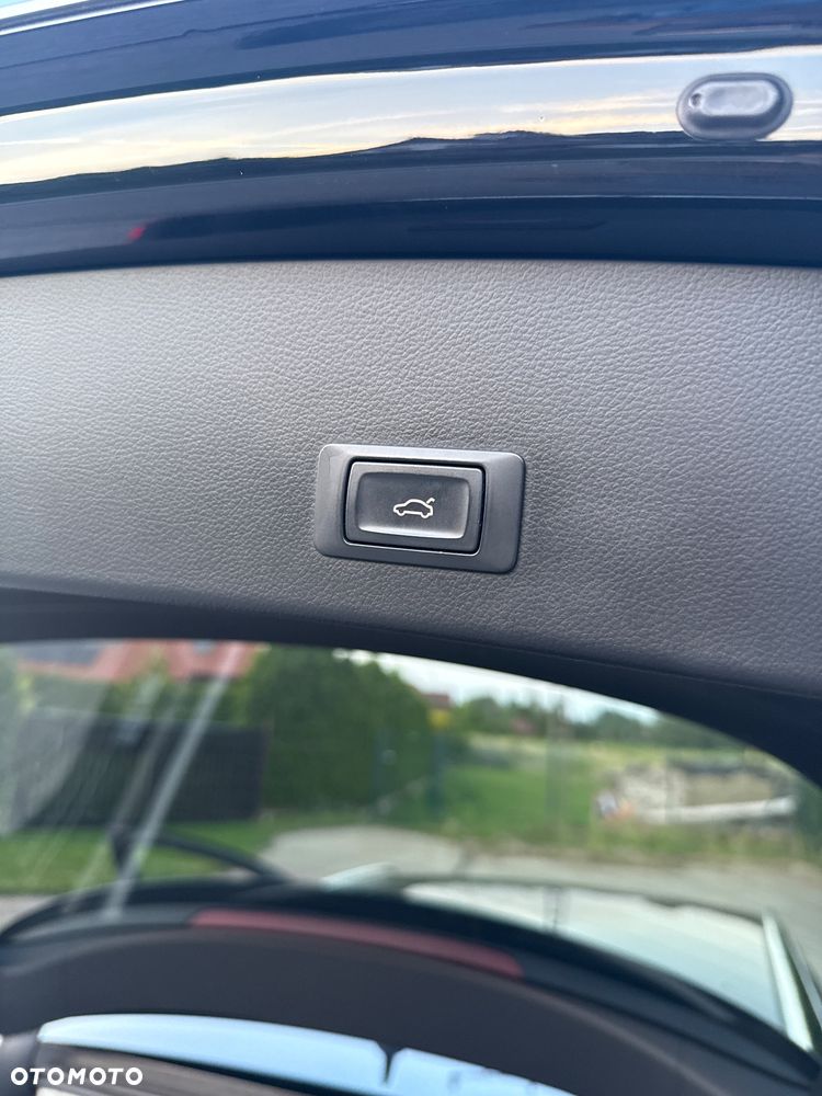 Audi A6 Avant 3.0 TDI quattro S tronic - 17