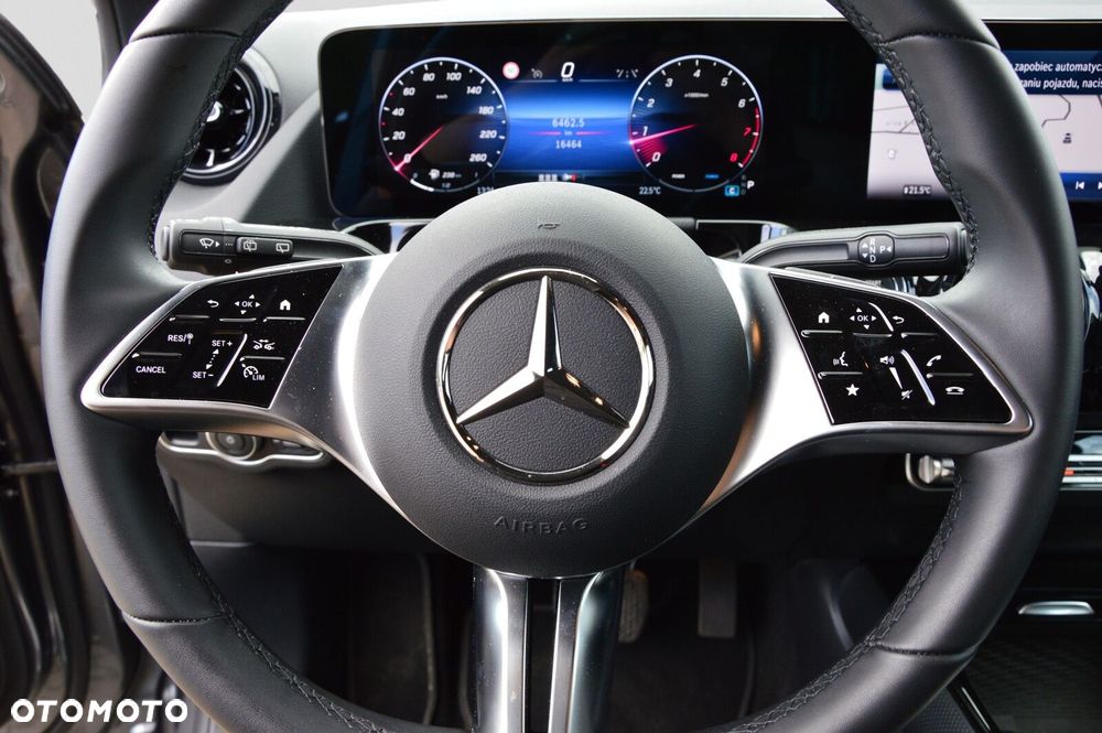 Mercedes-Benz GLA 220 mHEV 4-Matic 8G-DCT - 13