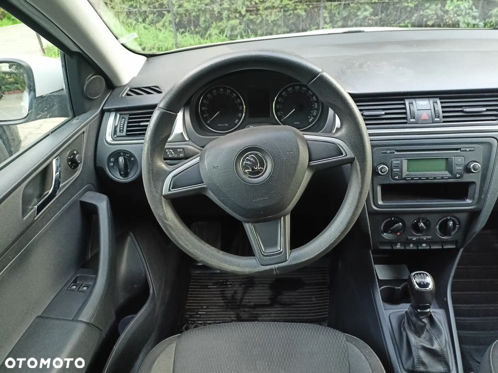 Skoda RAPID Spb 1.6 TDI DPF Ambition - 15