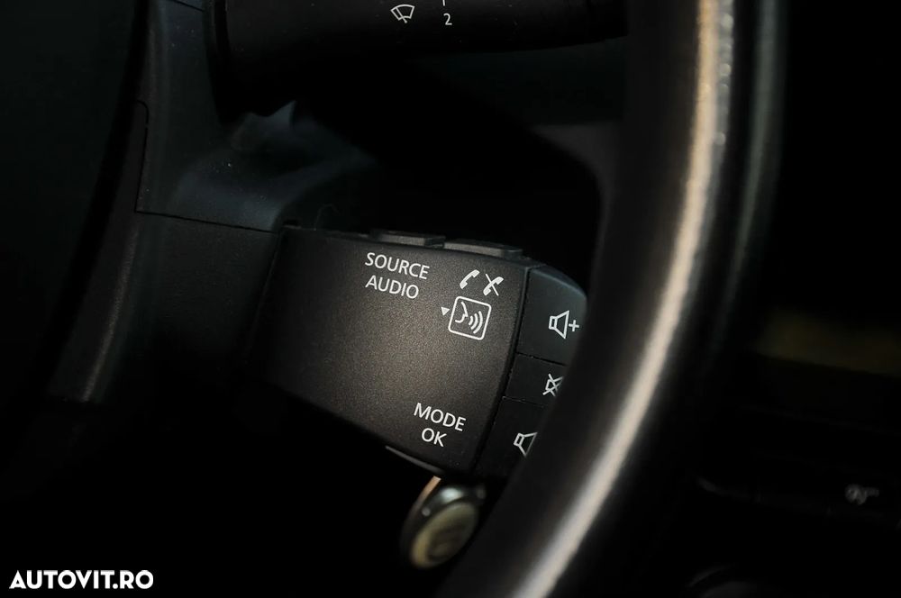 Dacia Duster TCe 90 Essential - 9