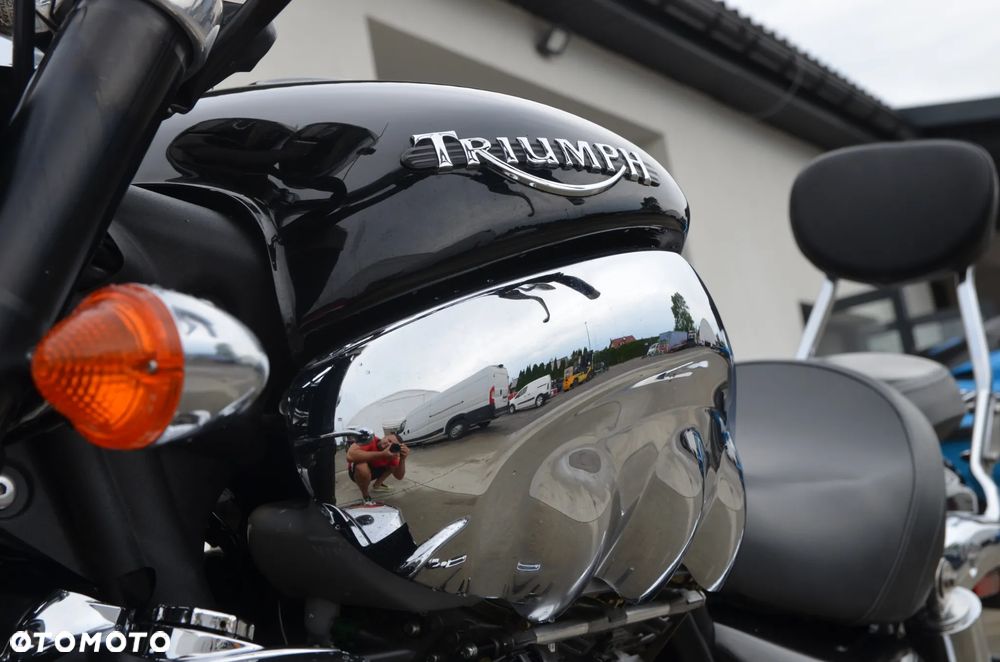 Triumph Rocket - 9