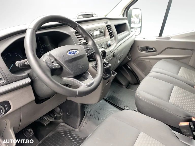 Ford Transit - 9