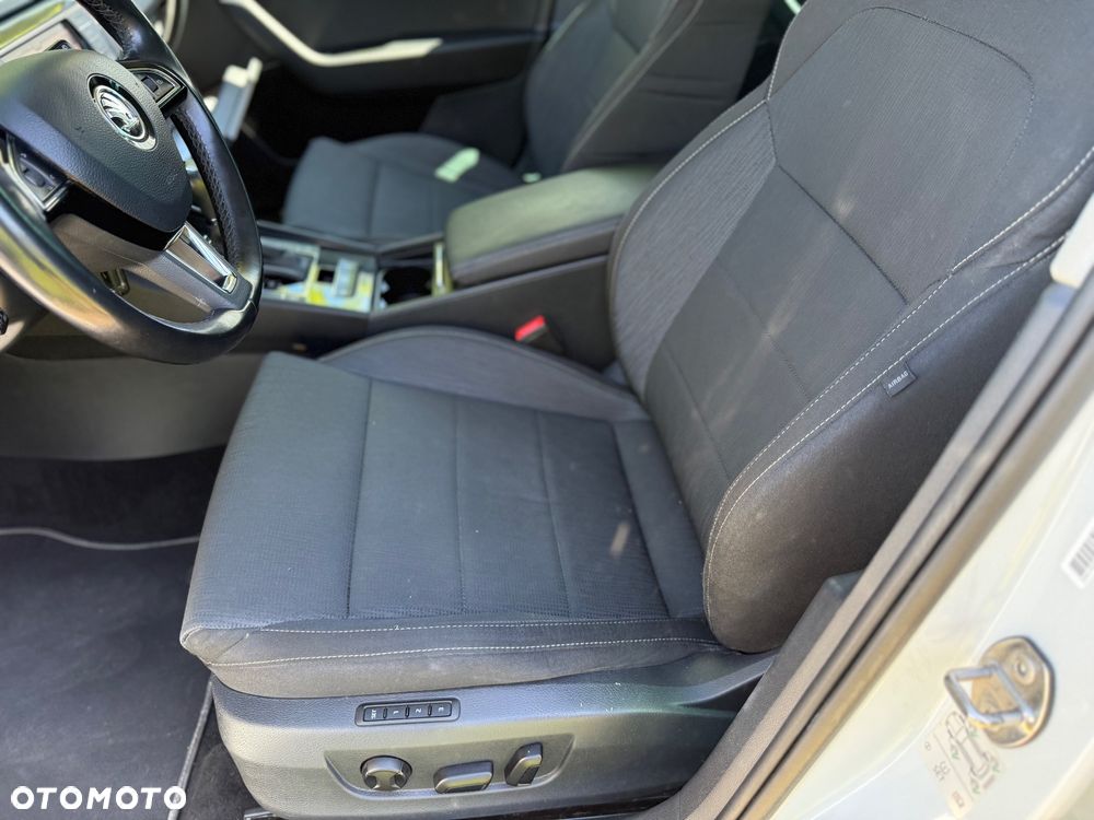 Skoda Superb 2.0 TDI DSG Style - 15