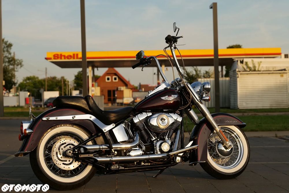 Harley-Davidson Softail Deluxe - 2