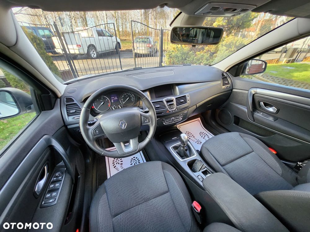 Renault Laguna - 25