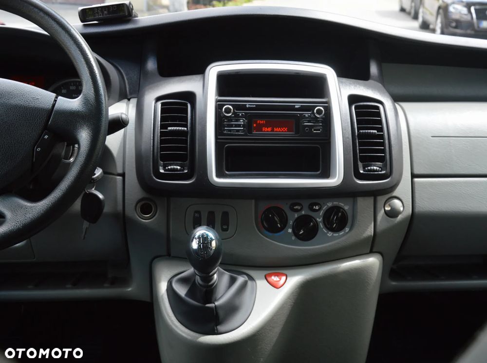 Opel Vivaro L2H1 - 24