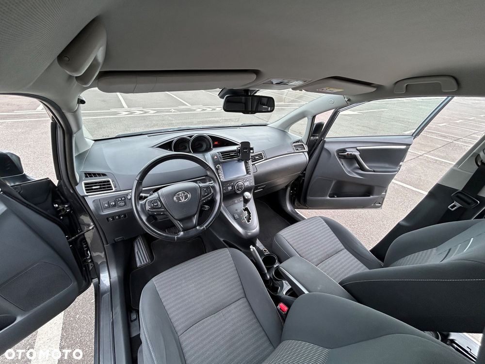 Toyota Verso 1.8 Premium MS 7os EU6 - 11