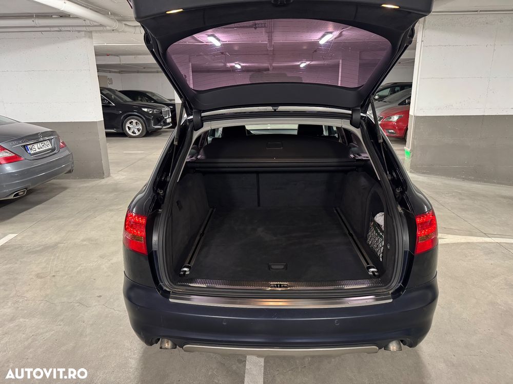 Audi A6 Allroad - 11