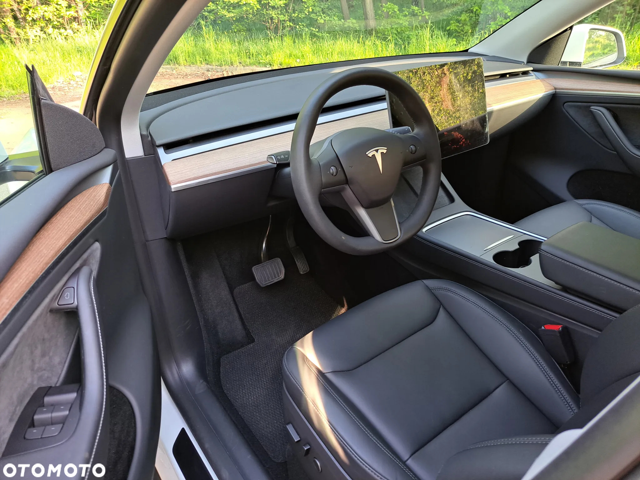 Tesla Y Model Long Range Dual Motor AWD - 5
