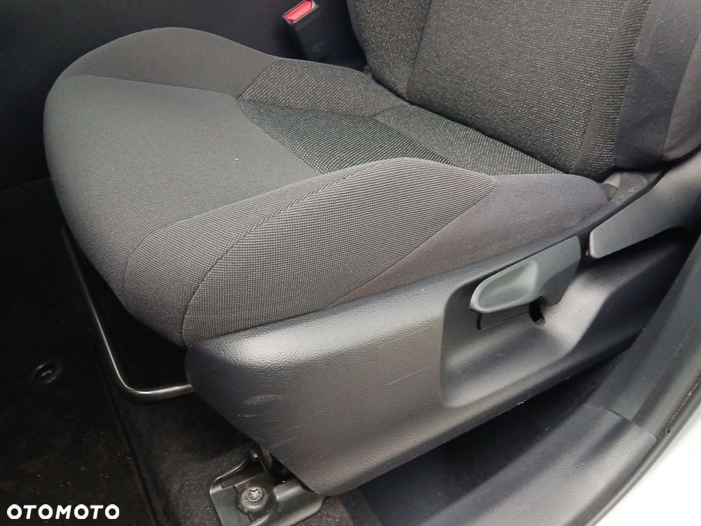 Toyota C-HR 1.8 Hybrid Comfort - 38